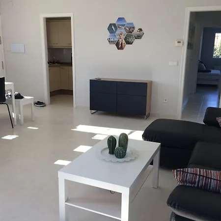 Mit Privatpool In Holiday home